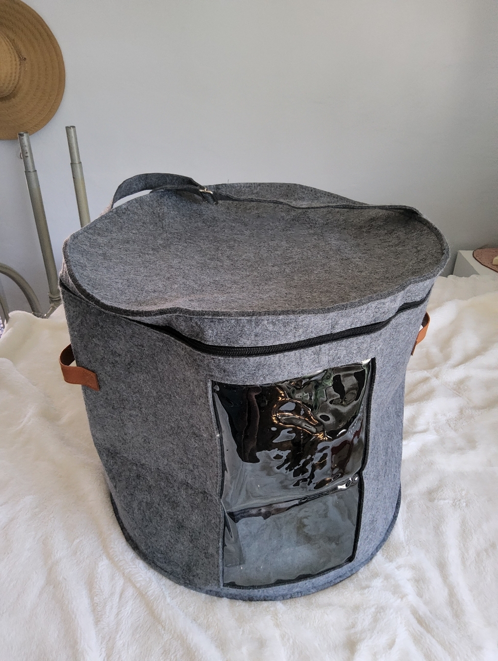 Hat Storage Bin